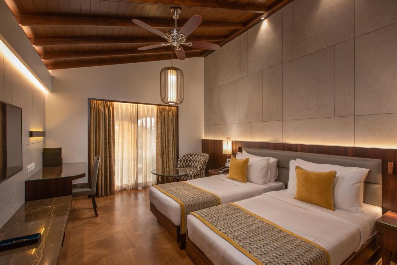 Kenilworth Resort & Spa, Goa Utorda Екстериор снимка